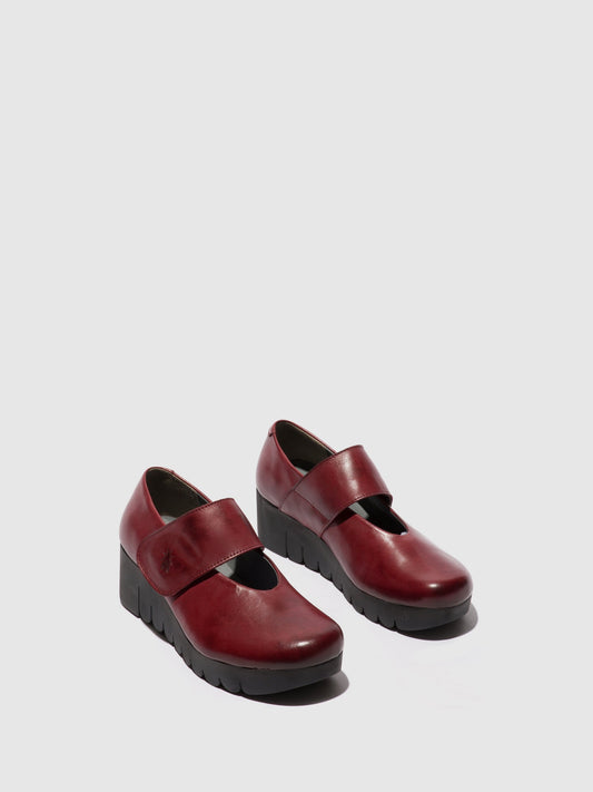 Sapatos em pele com velcro FLY London VARI bordô