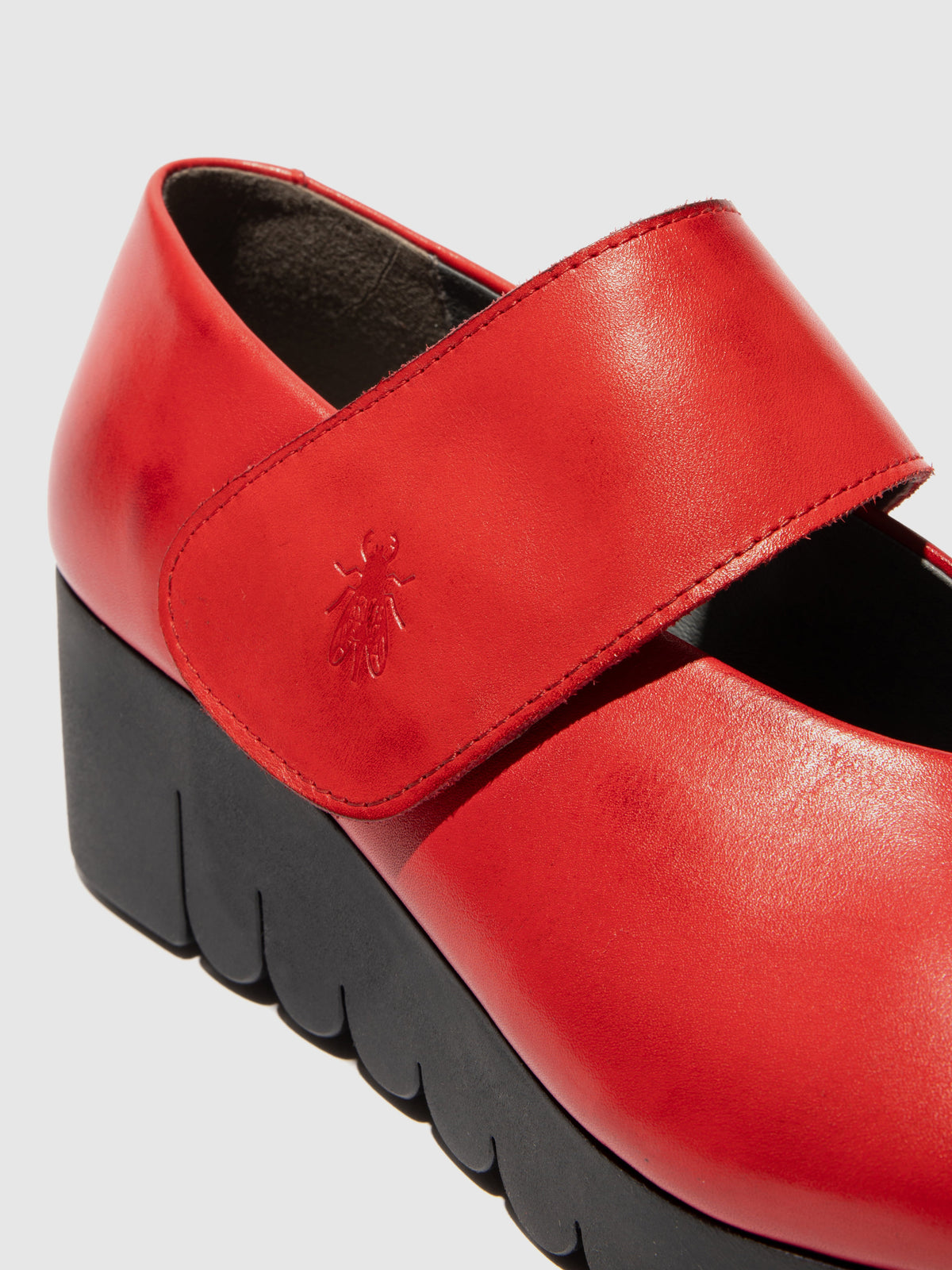 Sapatos com velcro em pele FLY London VARI vermelho