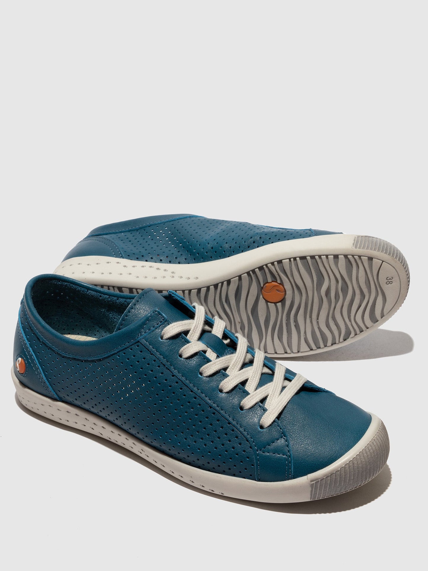 Sapatilhas em pele suave Softinos ICA azul denim