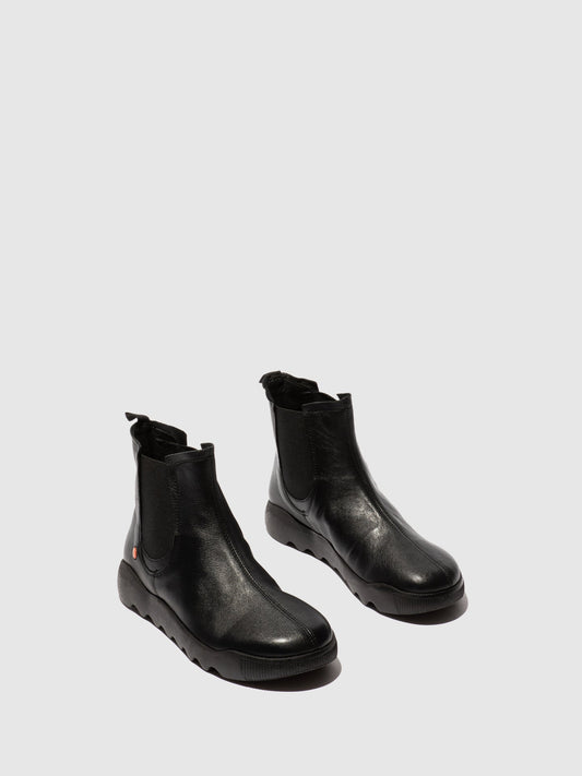 Botins Chelsea em pele suave Softinos WHAD765SOF preto com elástico preto