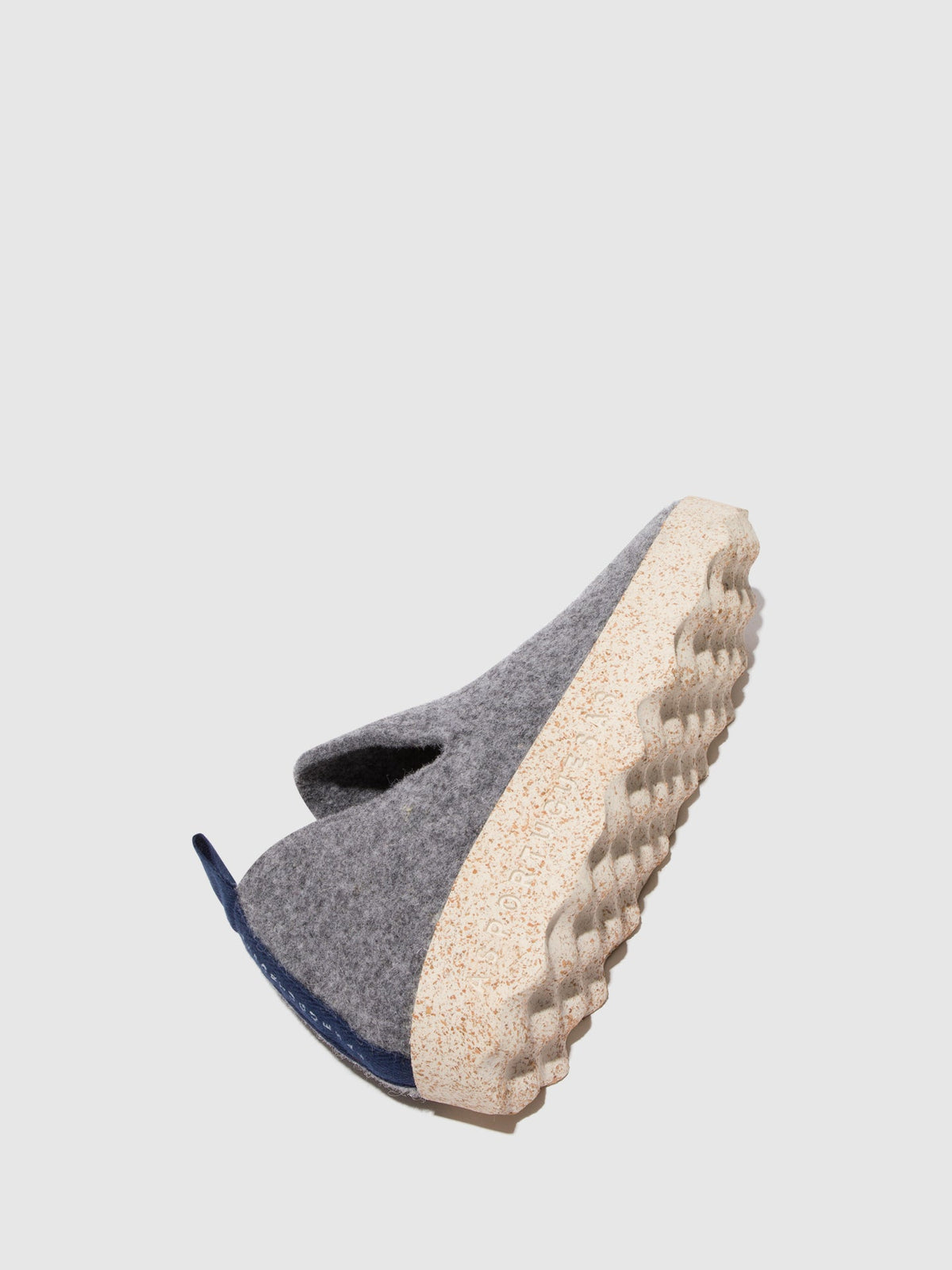 Sapatos slip-on em feltro As Portuguesas CITY L cinza-cimento
