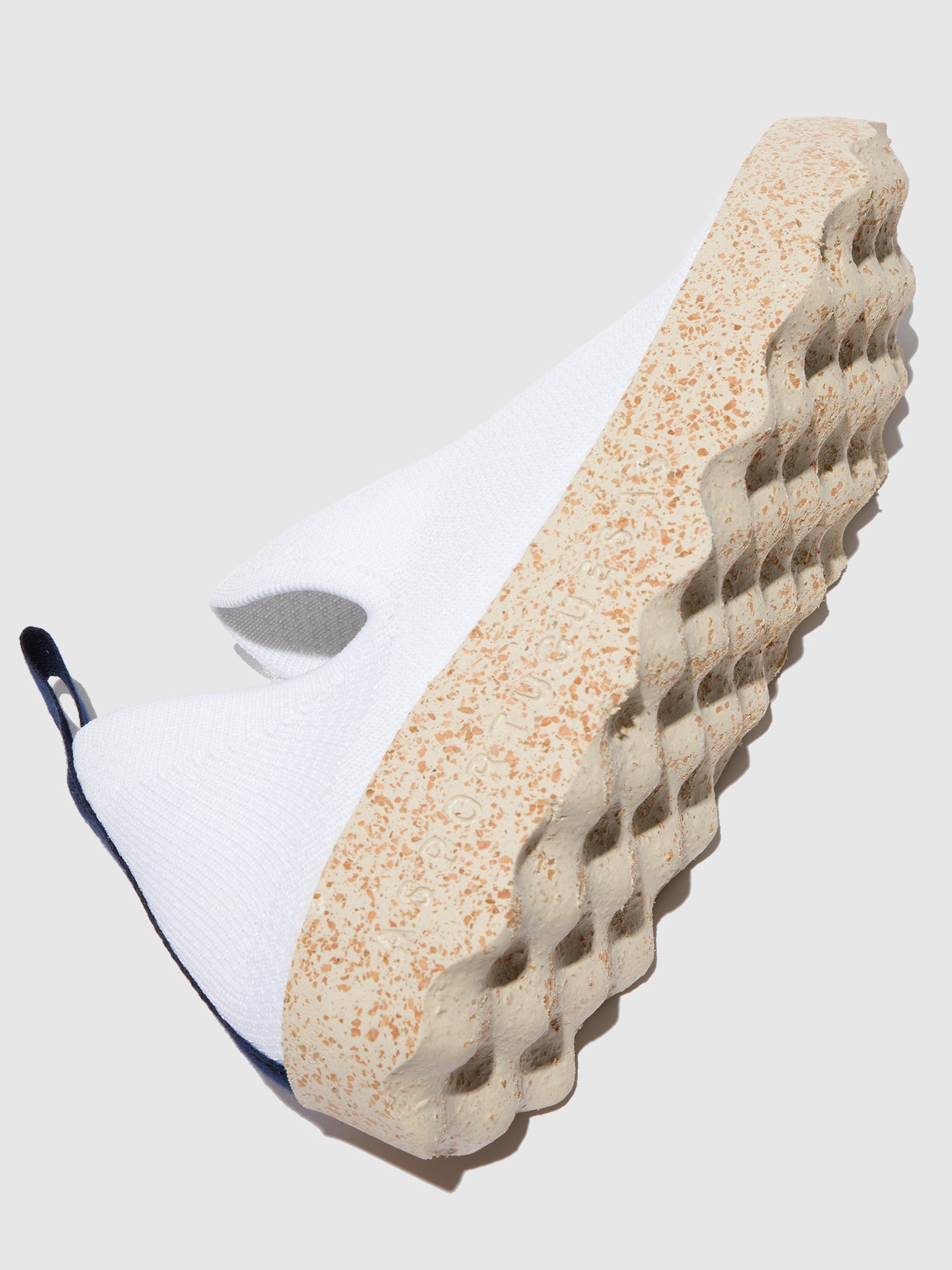 Sapatos abotinados em algodão As Portuguesas CARE branco