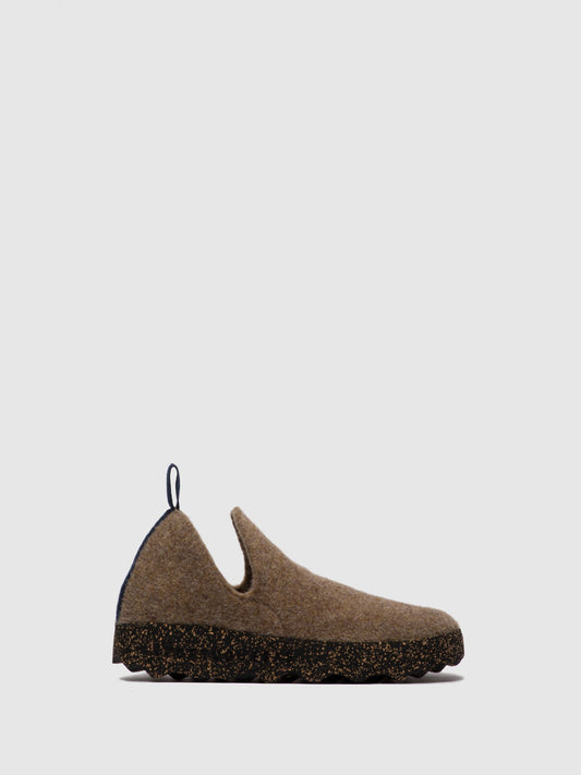 Sapatos slip-on em feltro As Portuguesas CITY M taupe