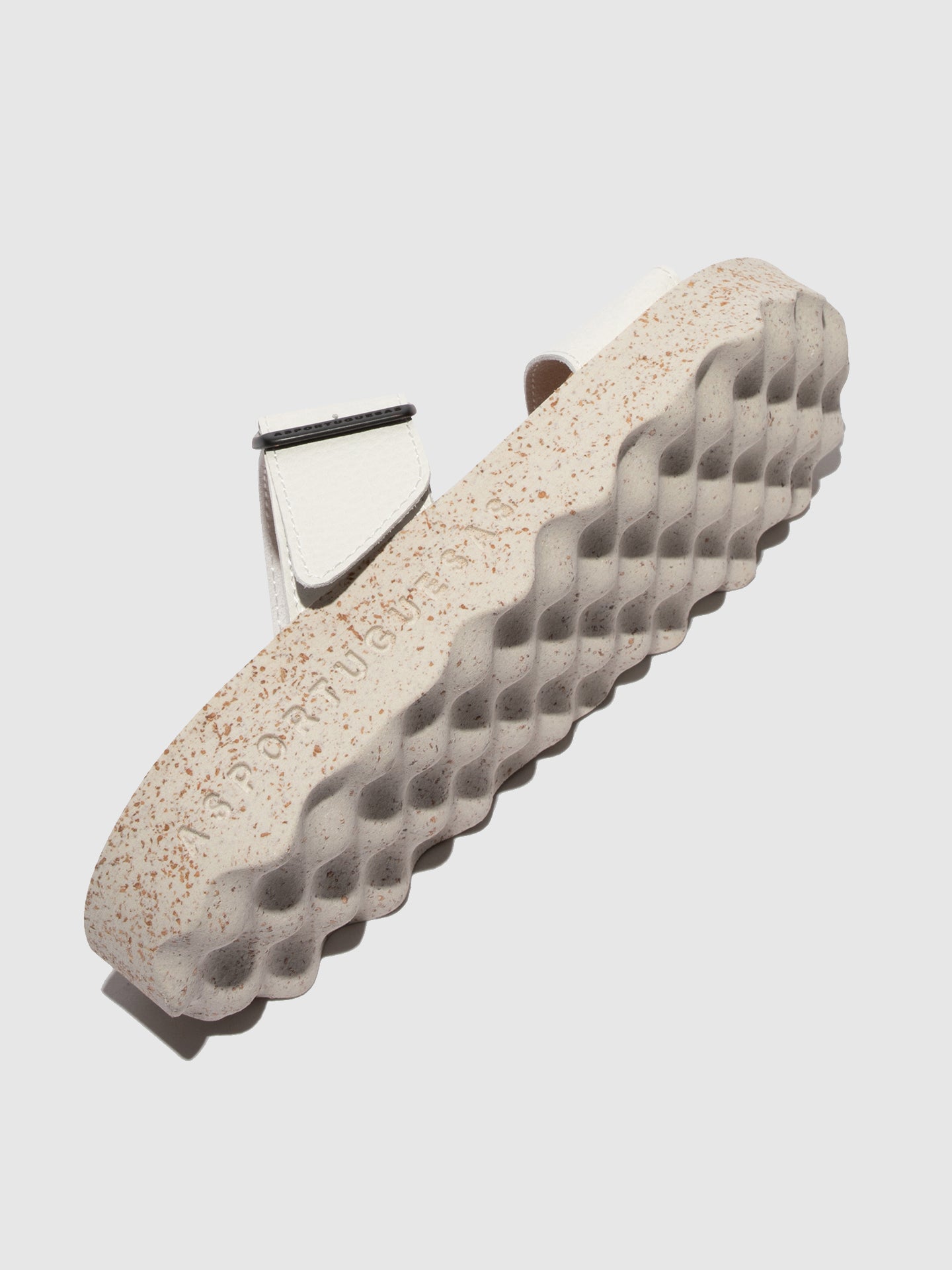 Chinelos em pele vegan As Portuguesas COLY branco