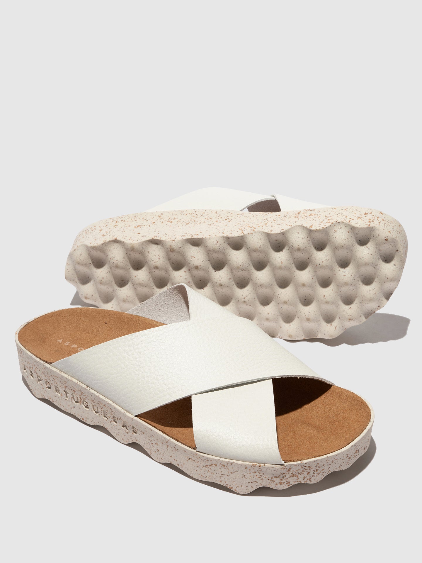 Chinelos em pele vegan As Portuguesas CROSS branco