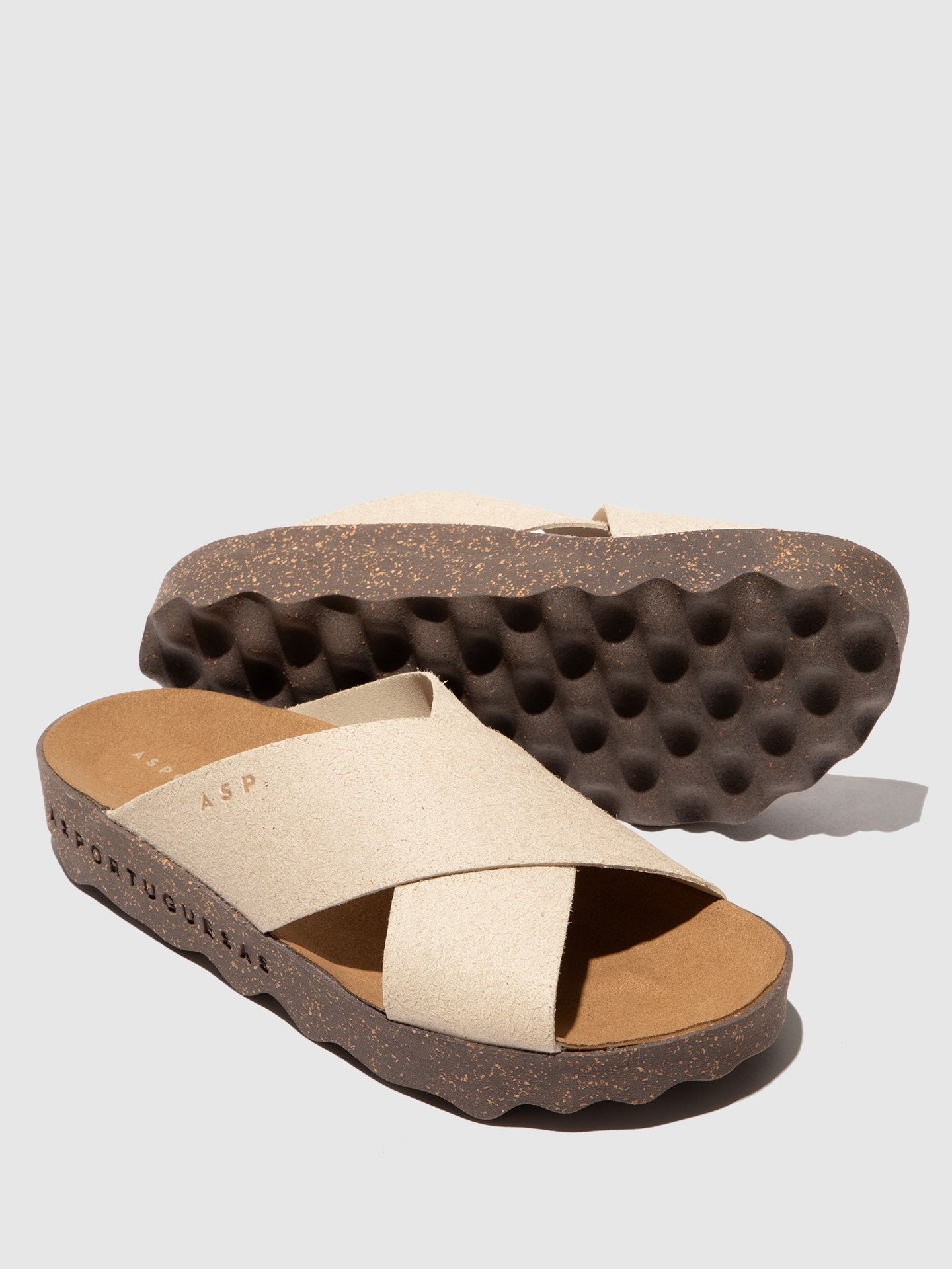 Chinelos em pele vegan As Portuguesas CROSS nude