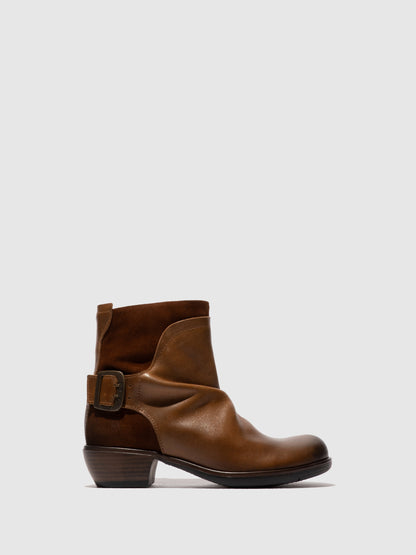Botins com fecho em pele FLY London MEL camel