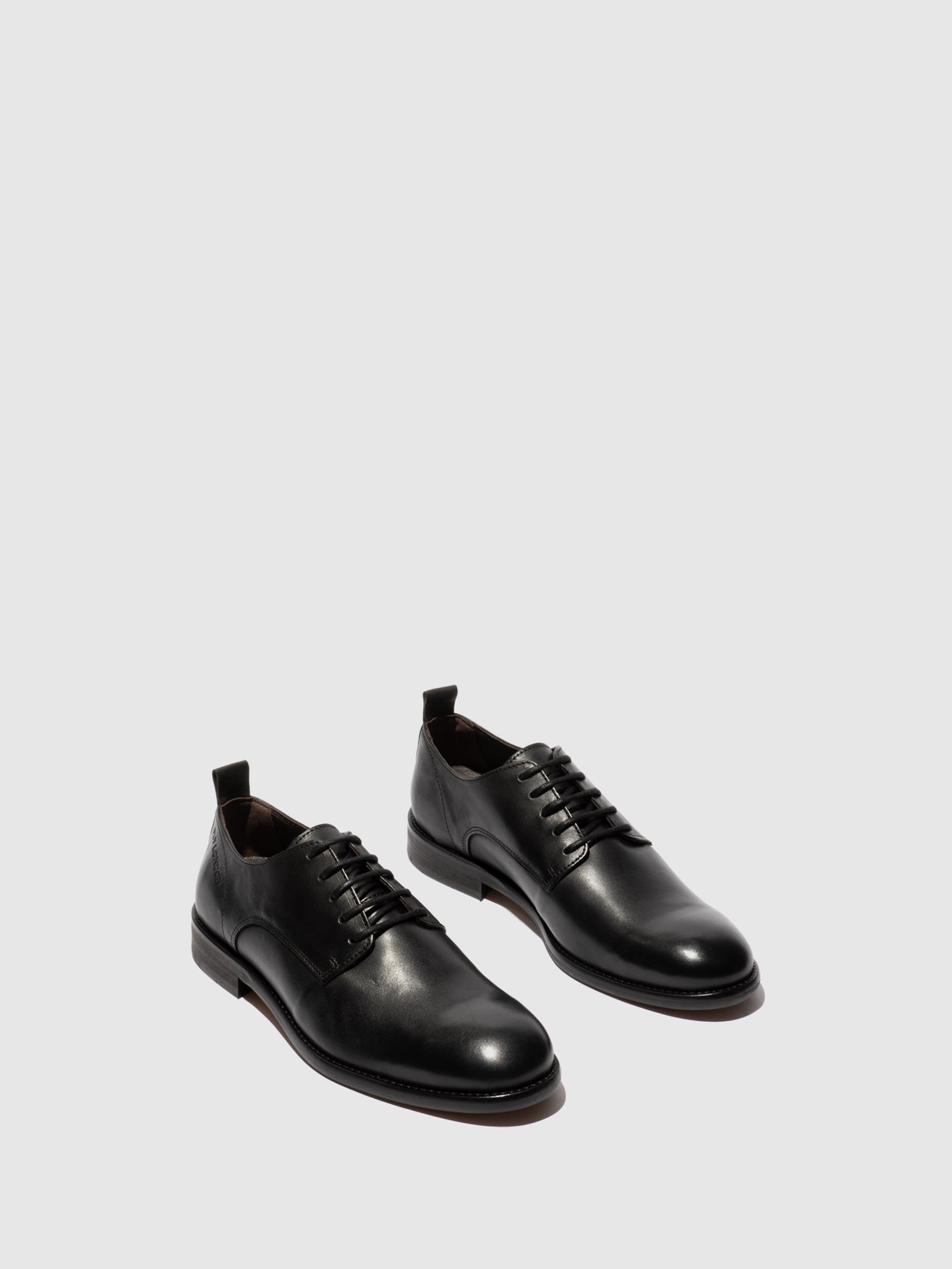 Sapatos em pele FLY London WAZO burn preto
