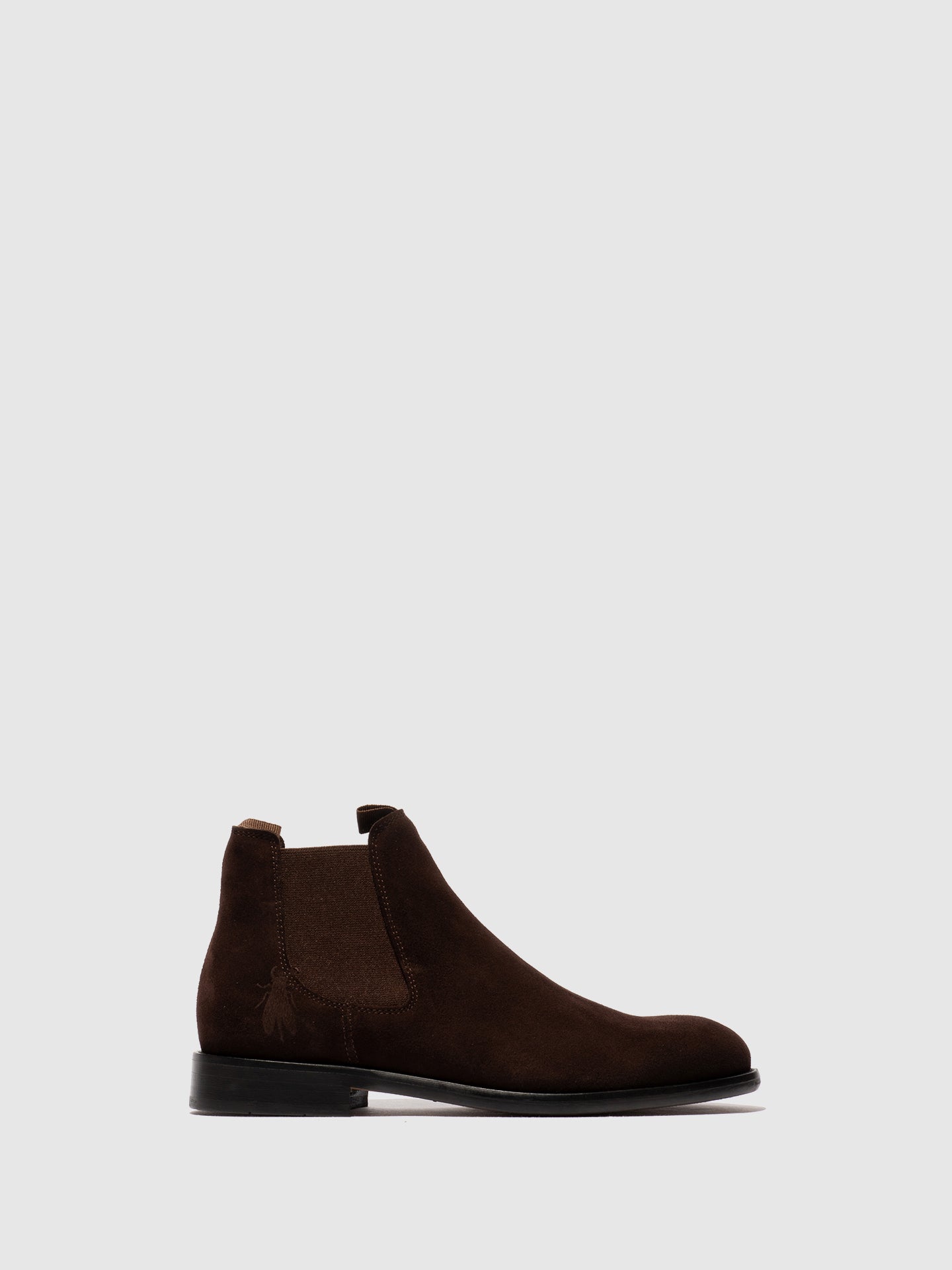 Botins Chelsea em pele camurça FLY London WIBO expresso