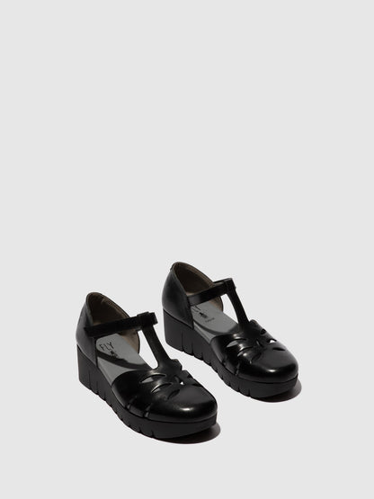 Sandálias em pele FLY London VELT preto