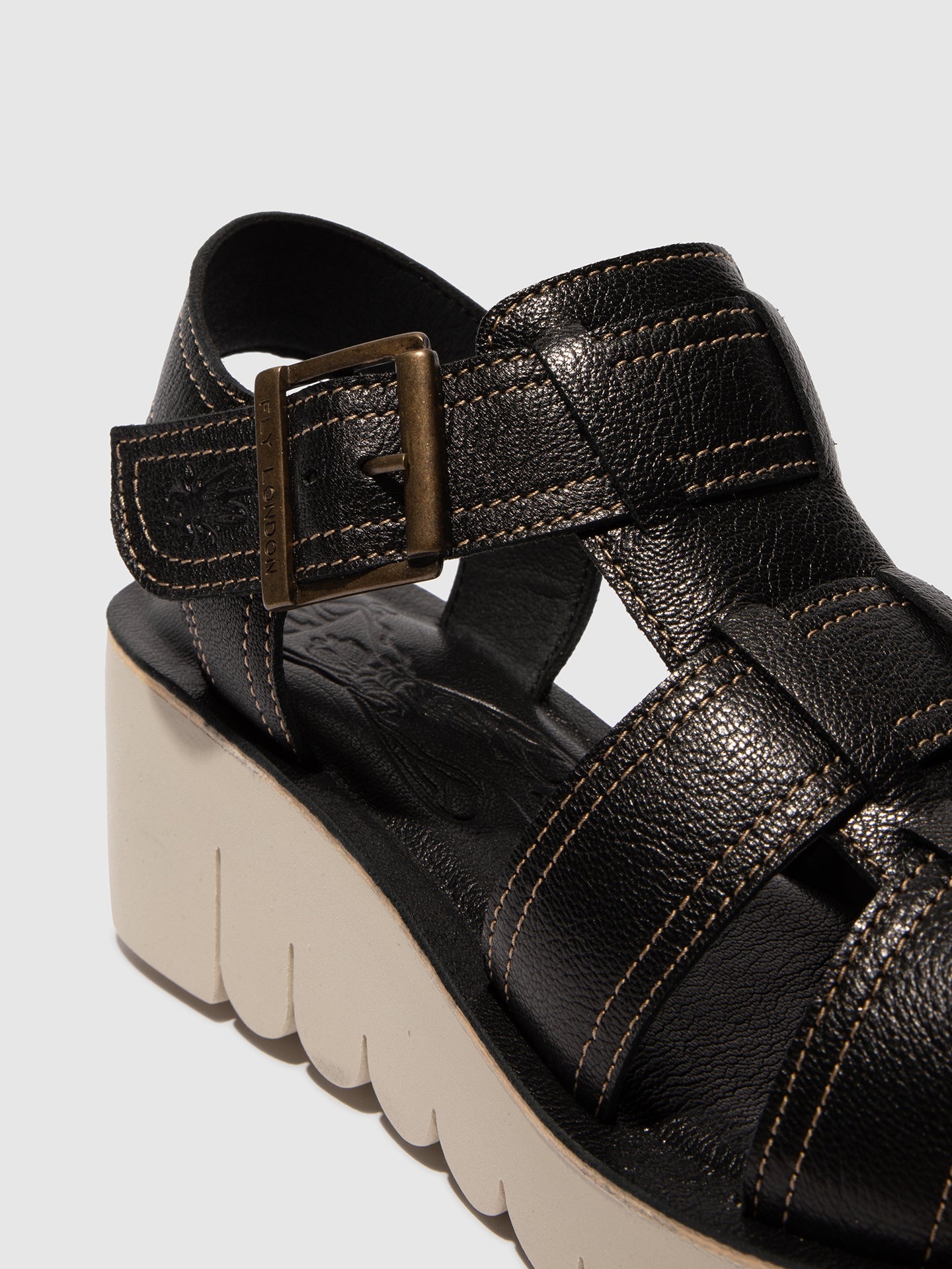 Sandálias em pele FLY London YUDD preto