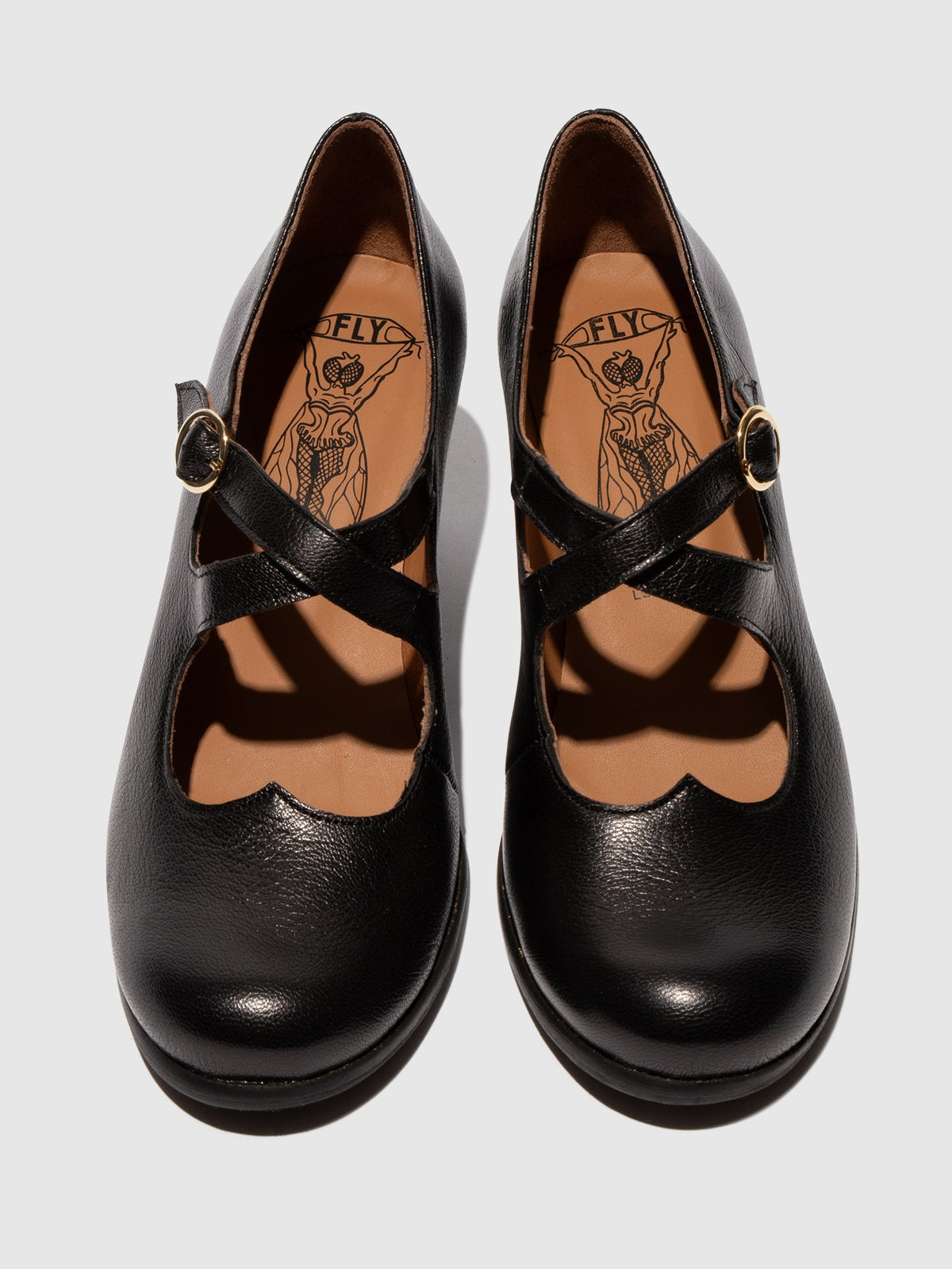 Sapatos de salto médio em pele FLY London BAIV mousse preto