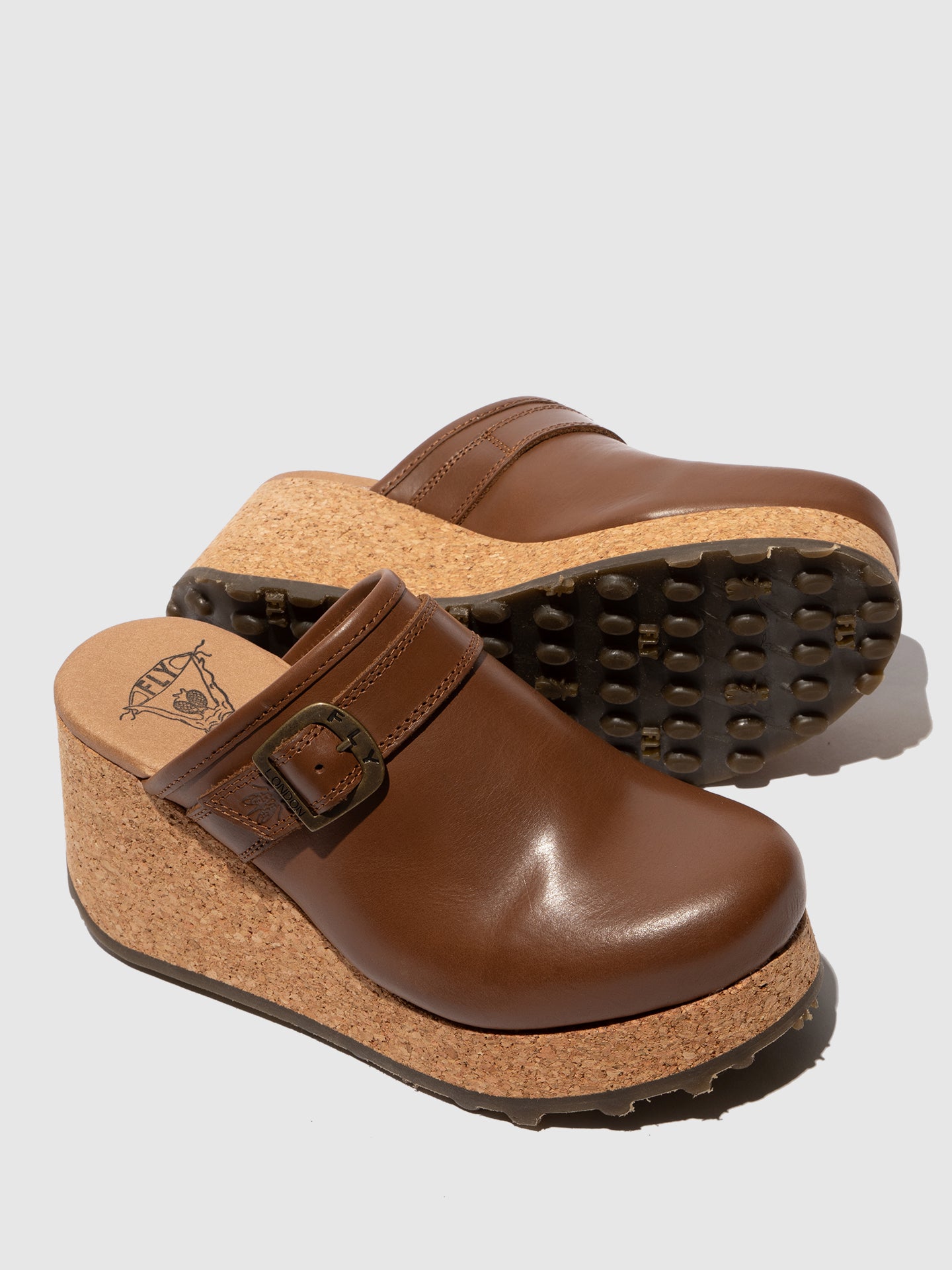 Socas em pele FLY London DERT camel