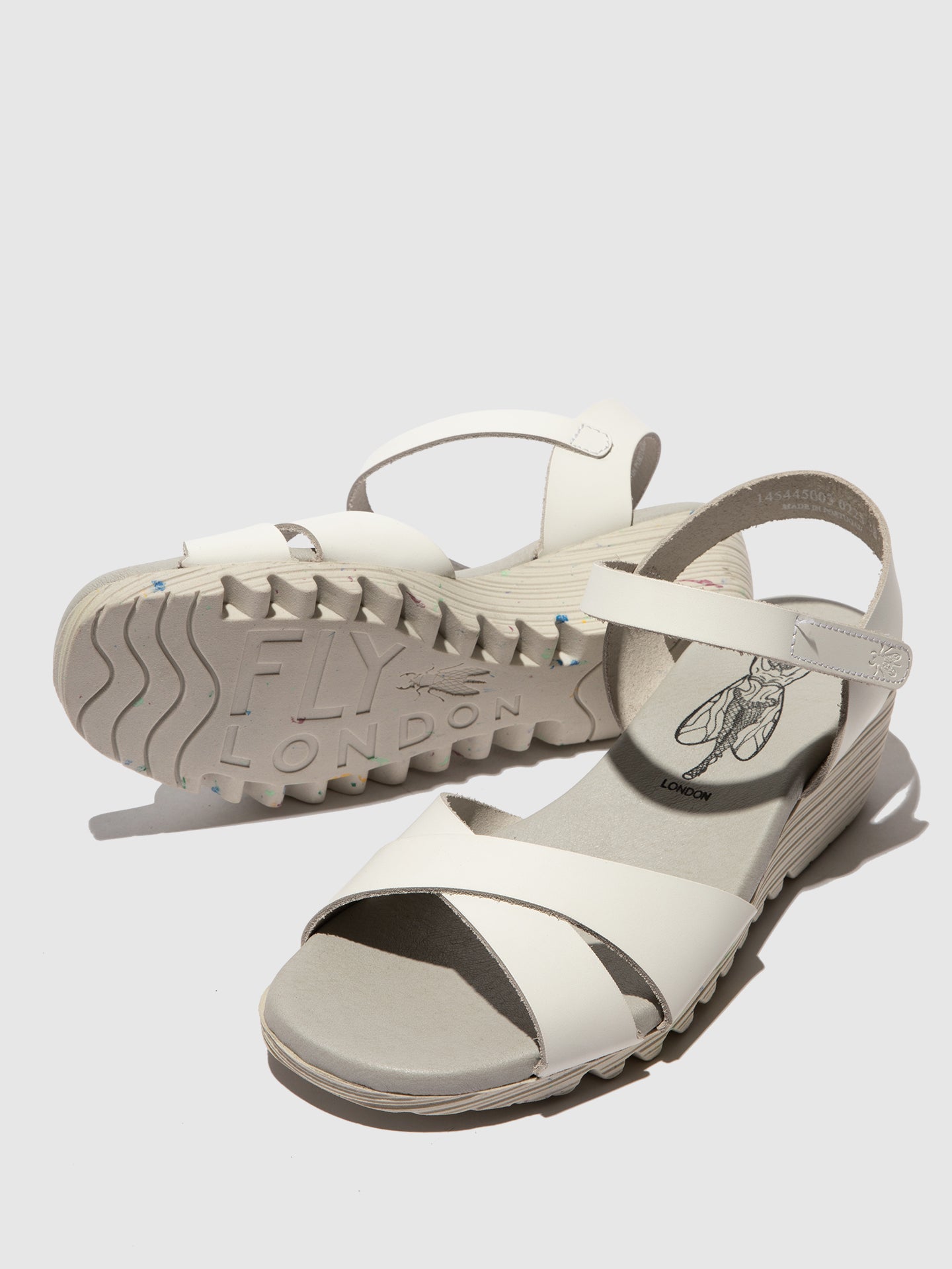 Sandálias em pele FLY London ORAN branco