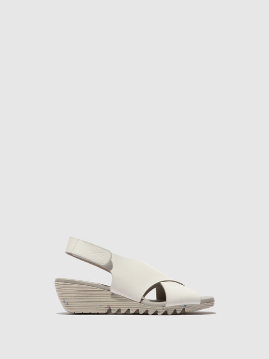 Sandálias em pele FLY London ORFY branco