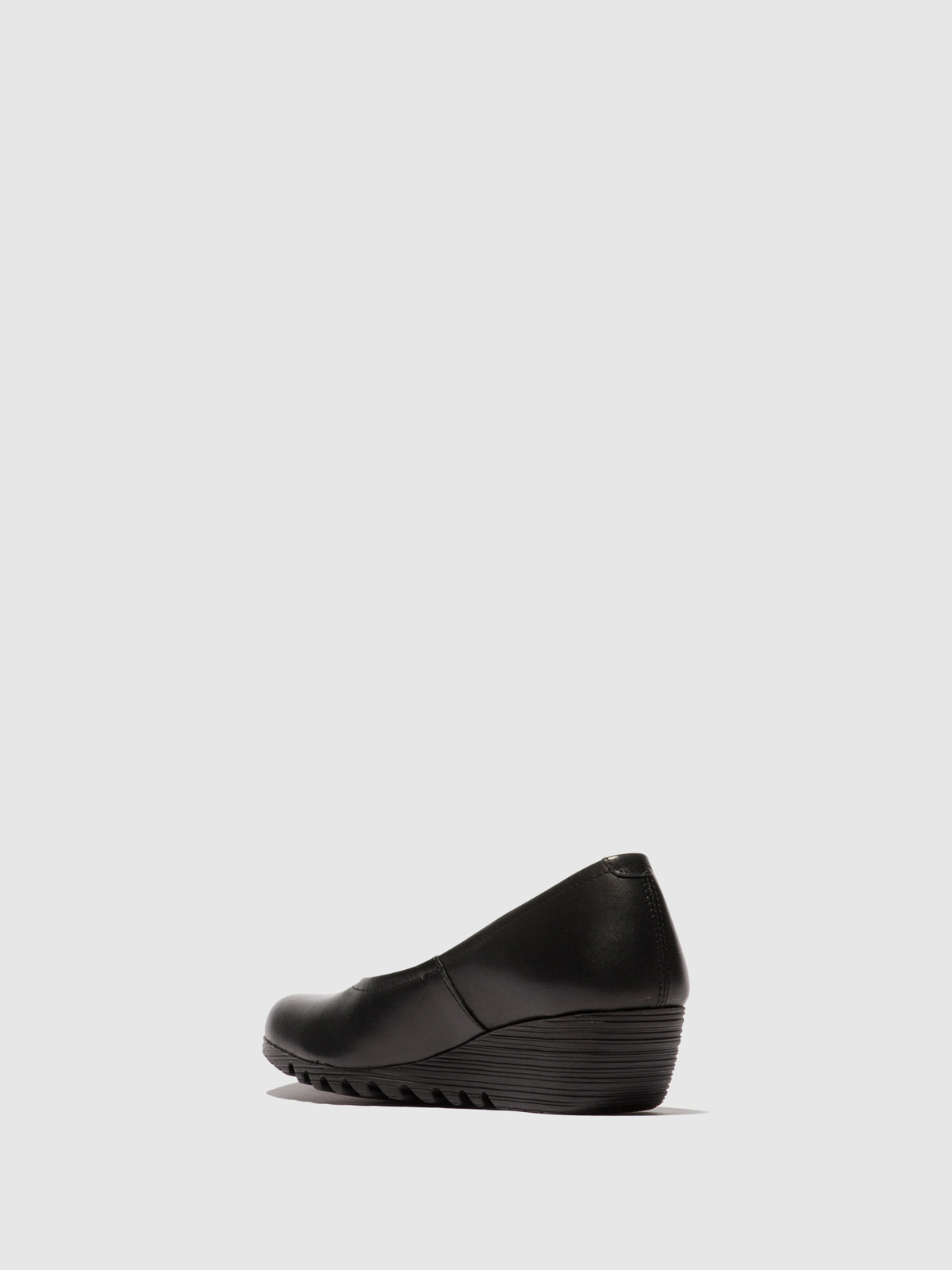 Sapatos de salto médio em pele FLY London OPAN preto