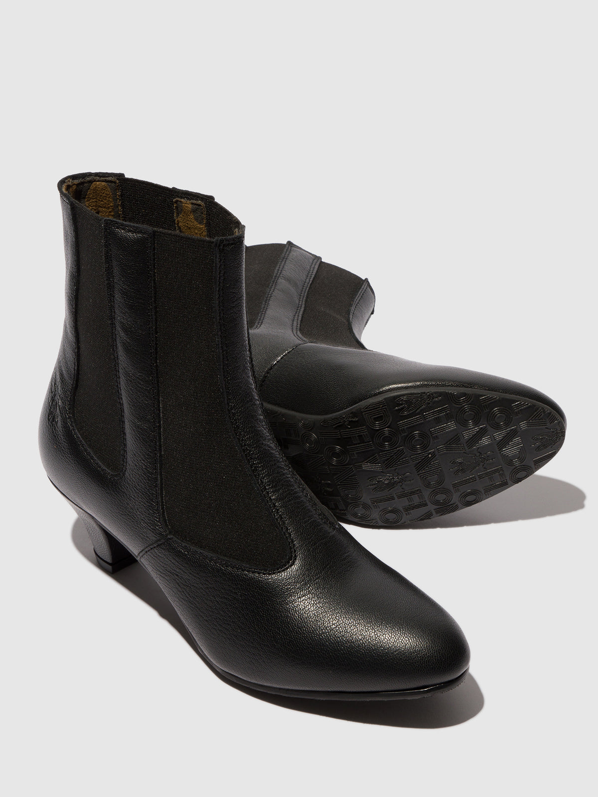 Botins em pele FLY London PIRF preto