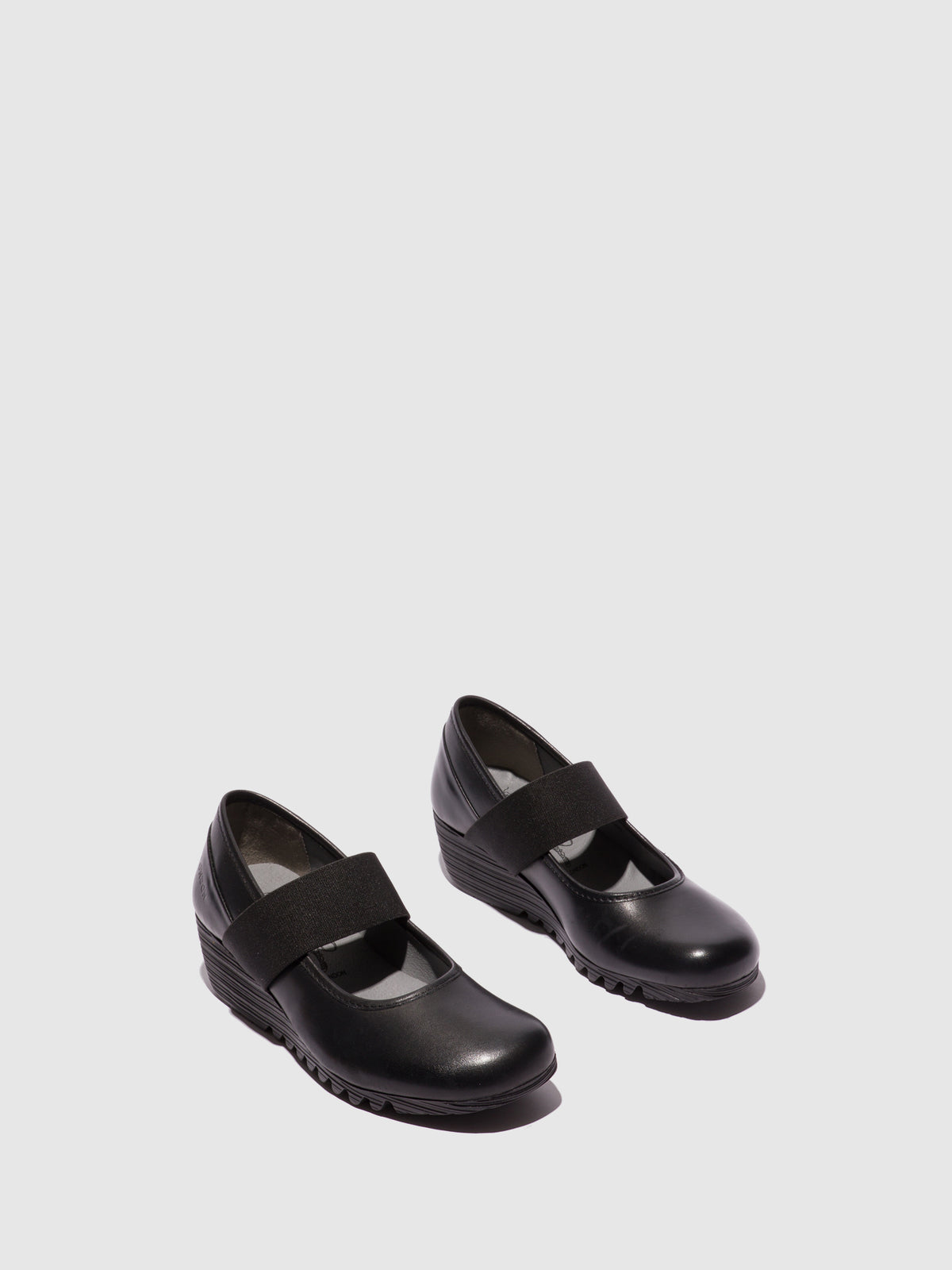 Sapatos de salto médio em pele FLY London OLID preto