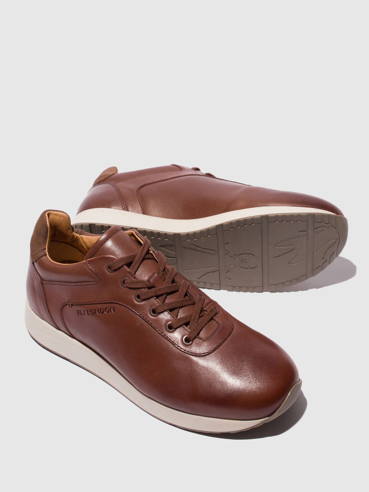 Ténis em pele e camurça FLY London MEKS castanho/taupe