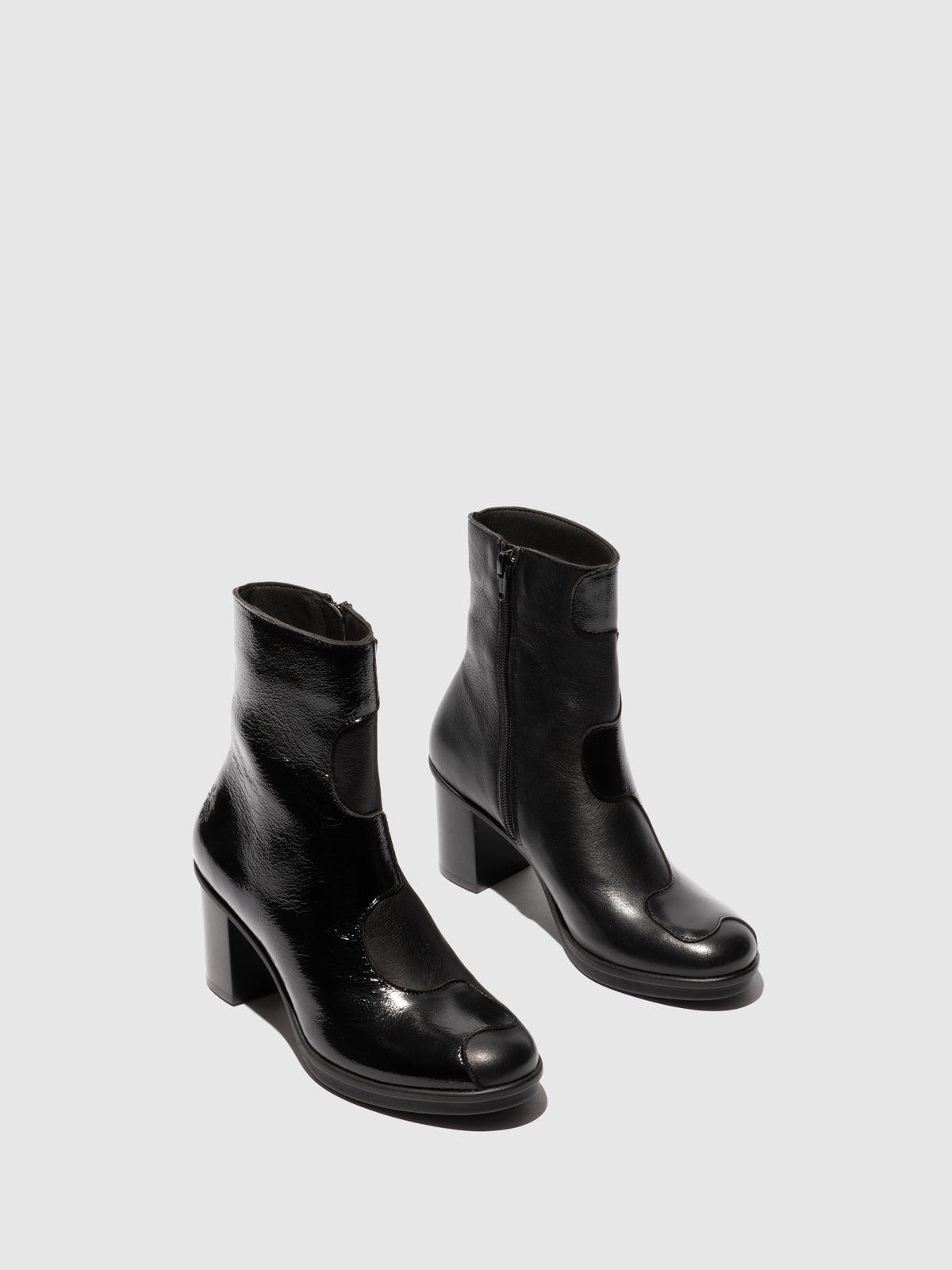 Botins em pele e tecido FLY London GIGS preto