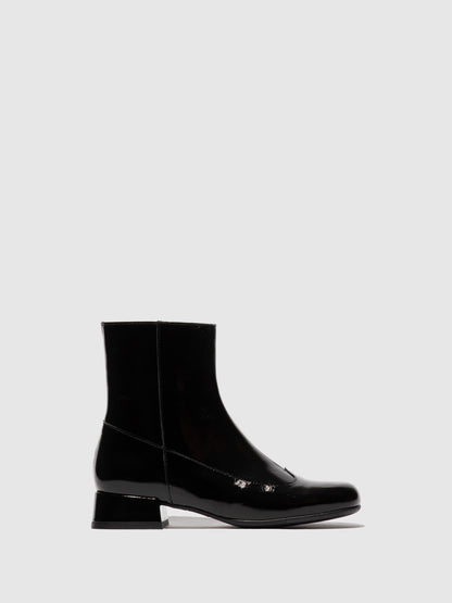 Botins em pele envernizada FLY London CARG preto
