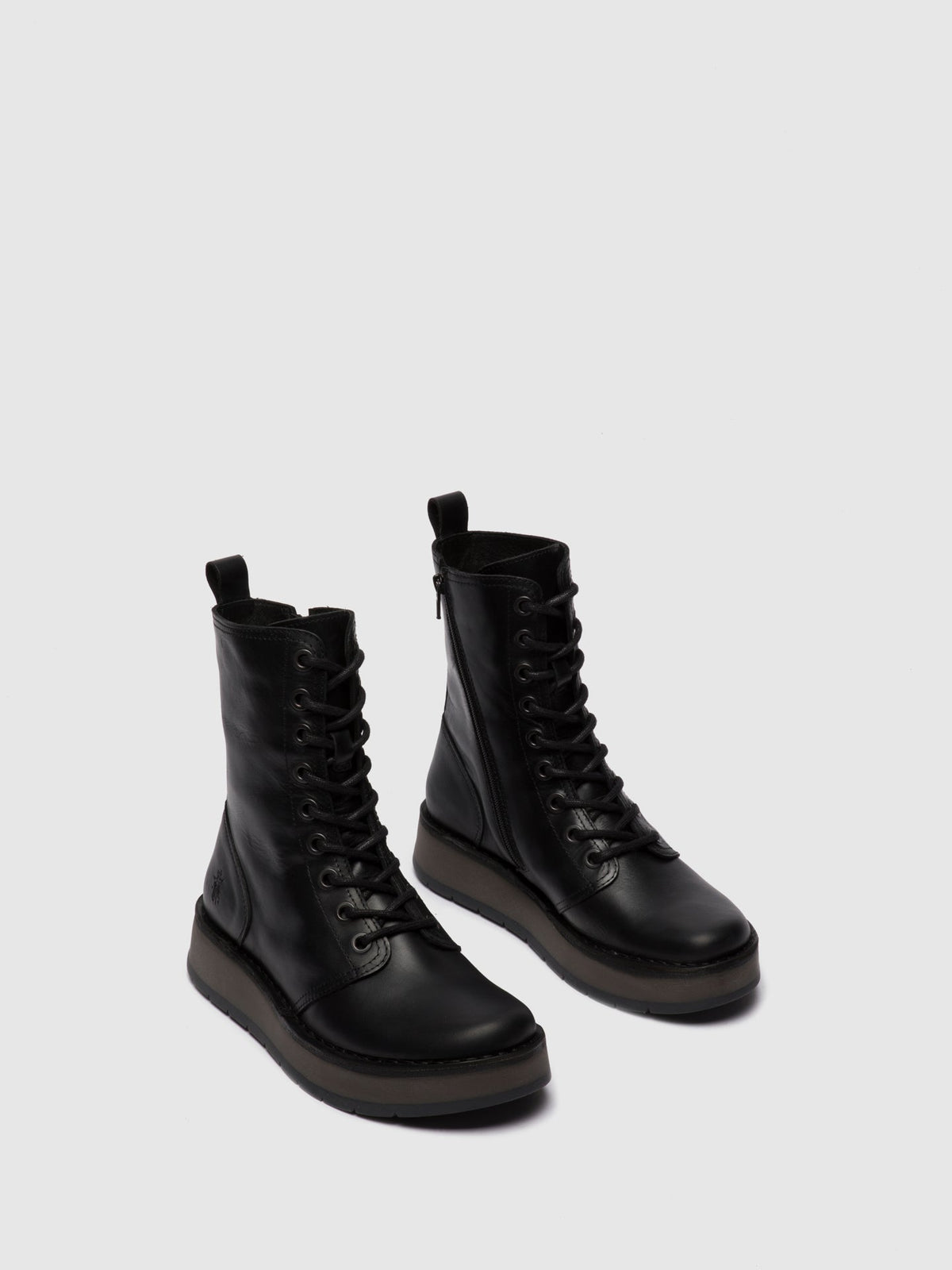 Botins com atacadores FLY London RAMI rug preto