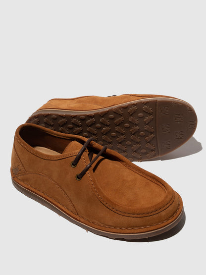 Sapatos em pele camurça FLY London MELL camel