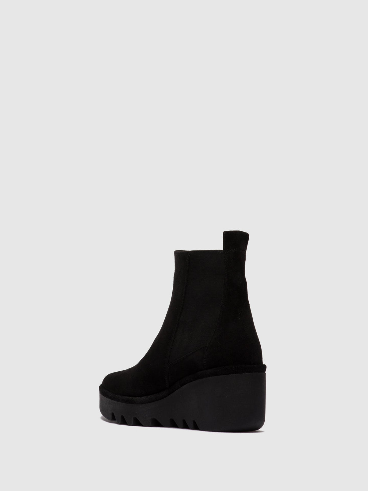 Botins Chelsea FLY London BAGU camurça oleada preto