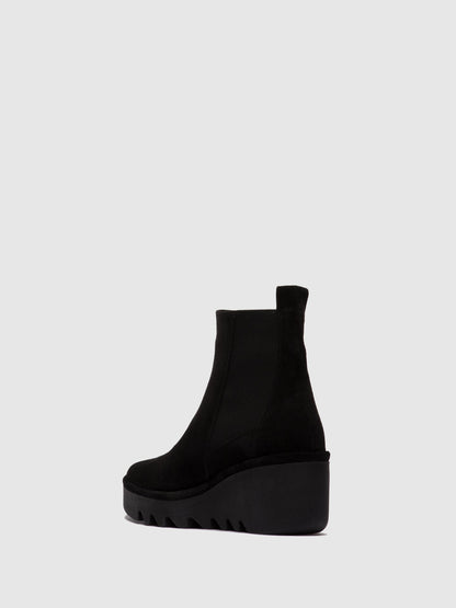 Botins Chelsea FLY London BAGU camurça oleada preto