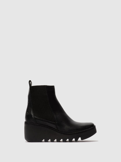 Botins Chelsea em pele FLY London BAGU dublin preto