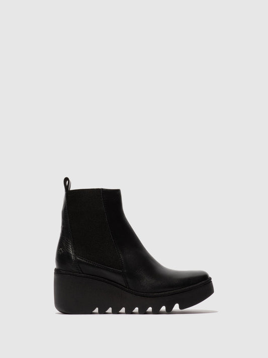 Botins Chelsea em pele FLY London BAGU dublin preto