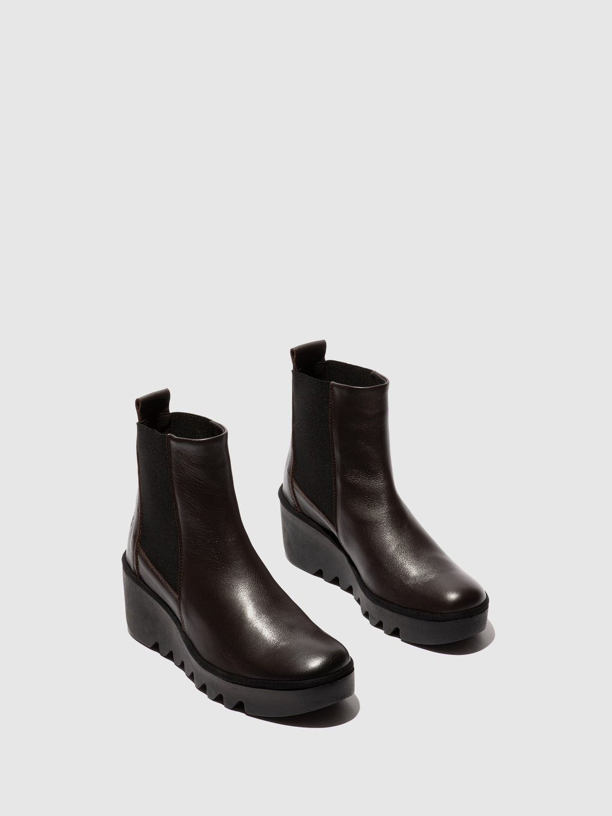 Botins Chelsea em pele FLY London BAGU castanho-escuro