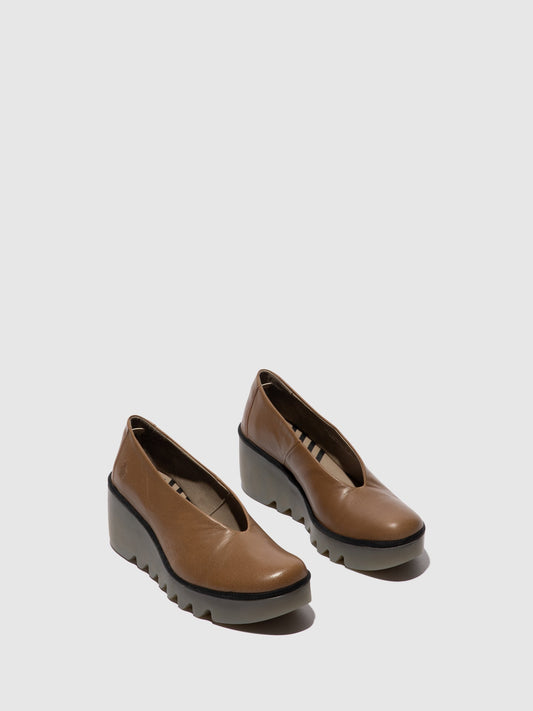 Sapatos em pele FLY London BESO ground