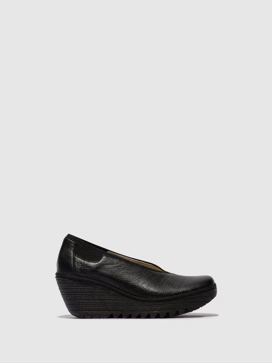 Sapatos de cunha em pele FLY London YOZA preto