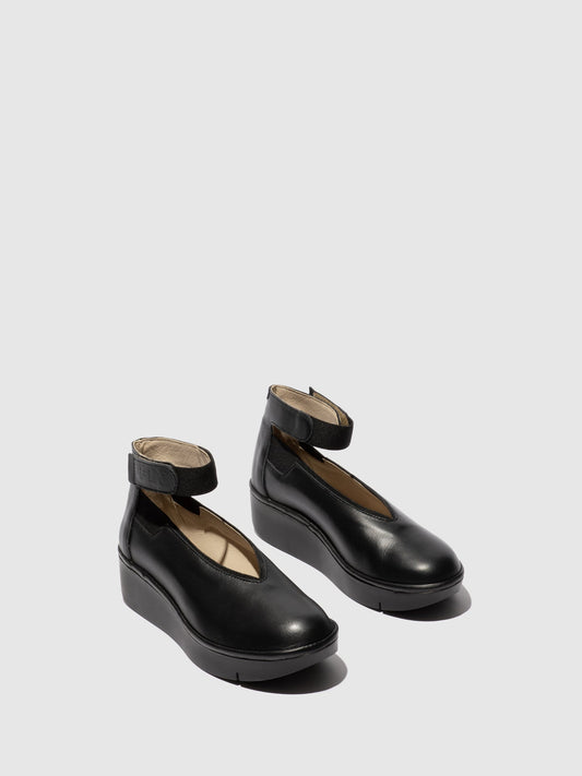 Sapatos com velcro em pele FLY London JOZI preto