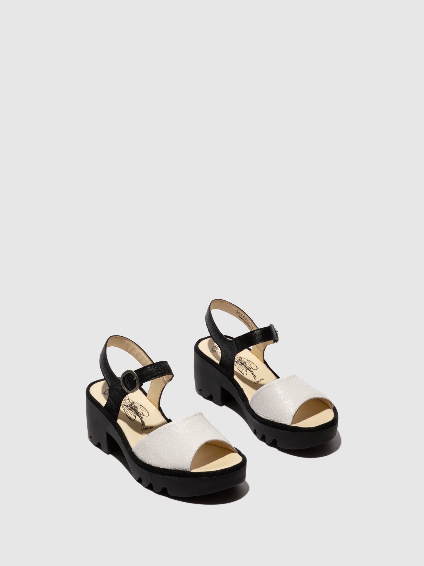 Sandálias em pele FLY London TULL branco preto