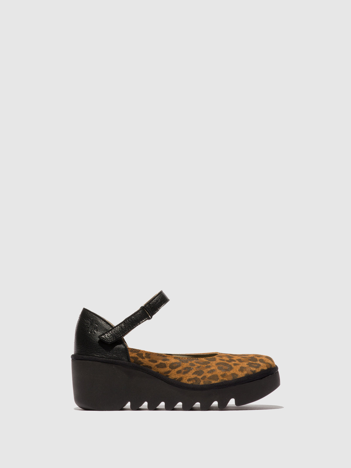 Sapatos de salto médio em pele e camurça FLY London BAWO camel/preto