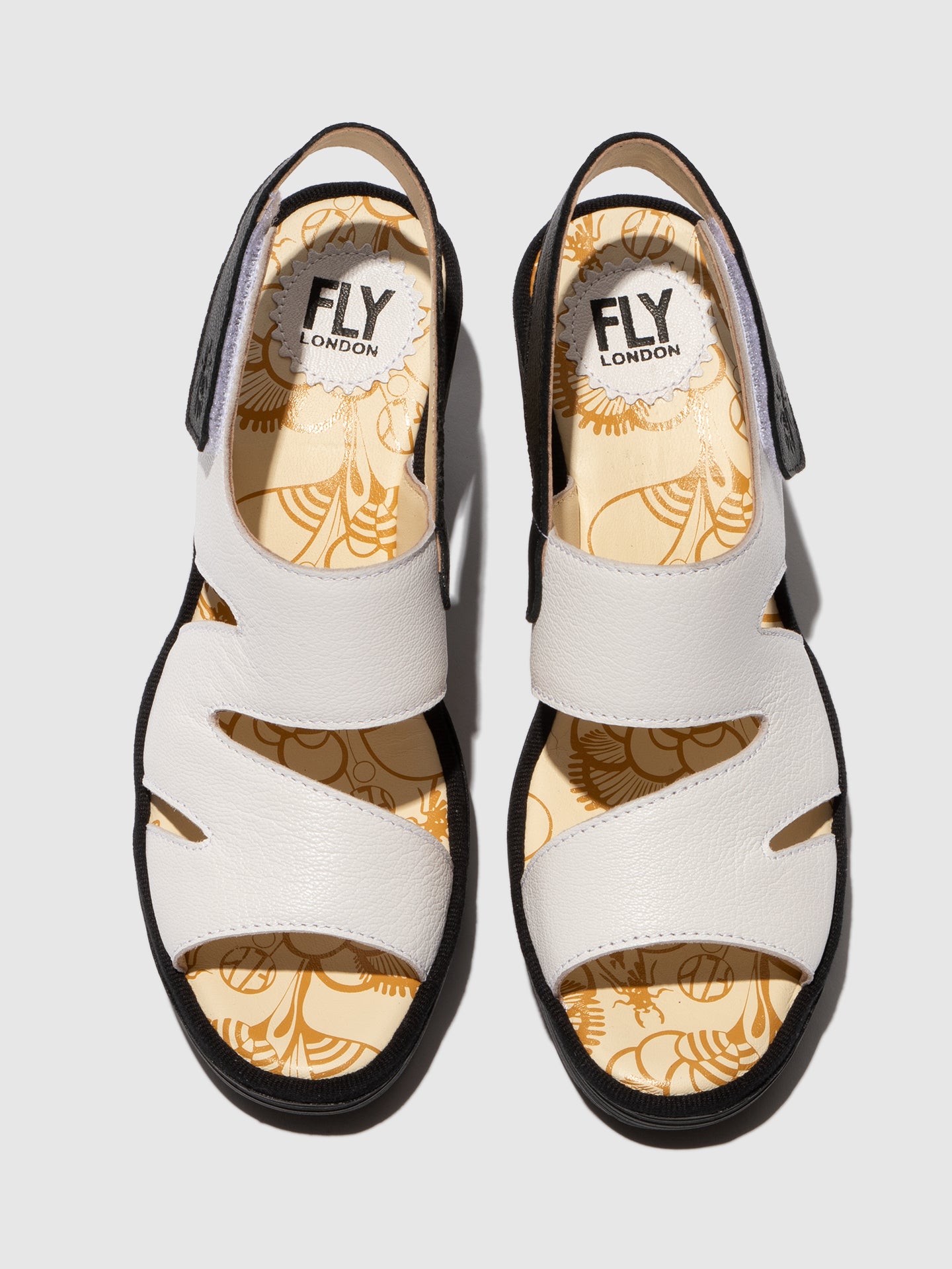 Sandálias em pele FLY London YAAD branco preto