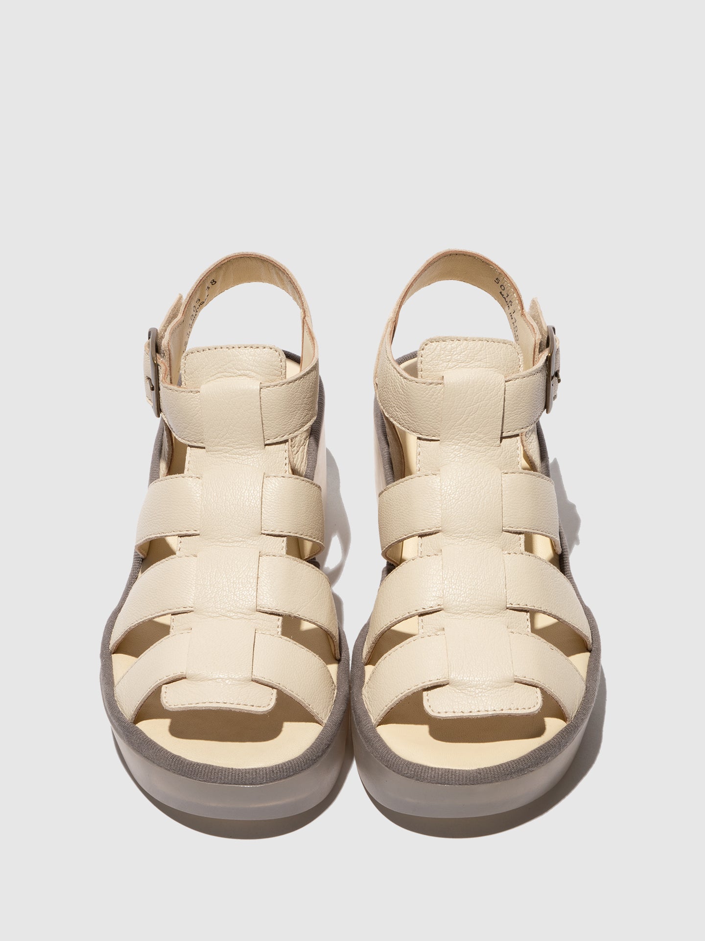 Sandálias em pele FLY London TERF offwhite