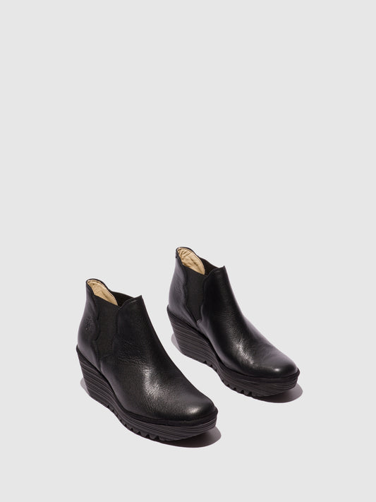 Sapatos de salto médio em pele FLY London YURE preto