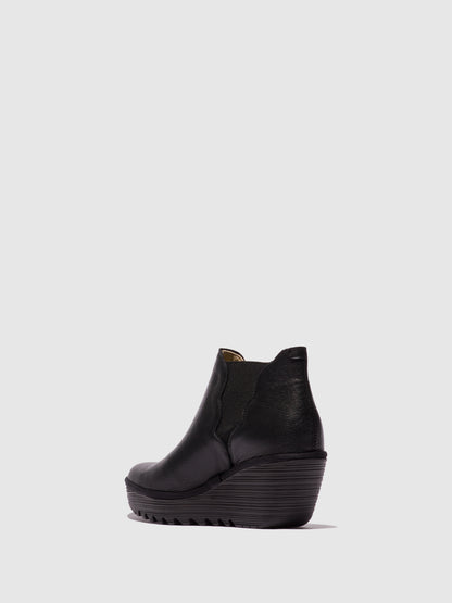 Sapatos de salto médio em pele FLY London YURE preto