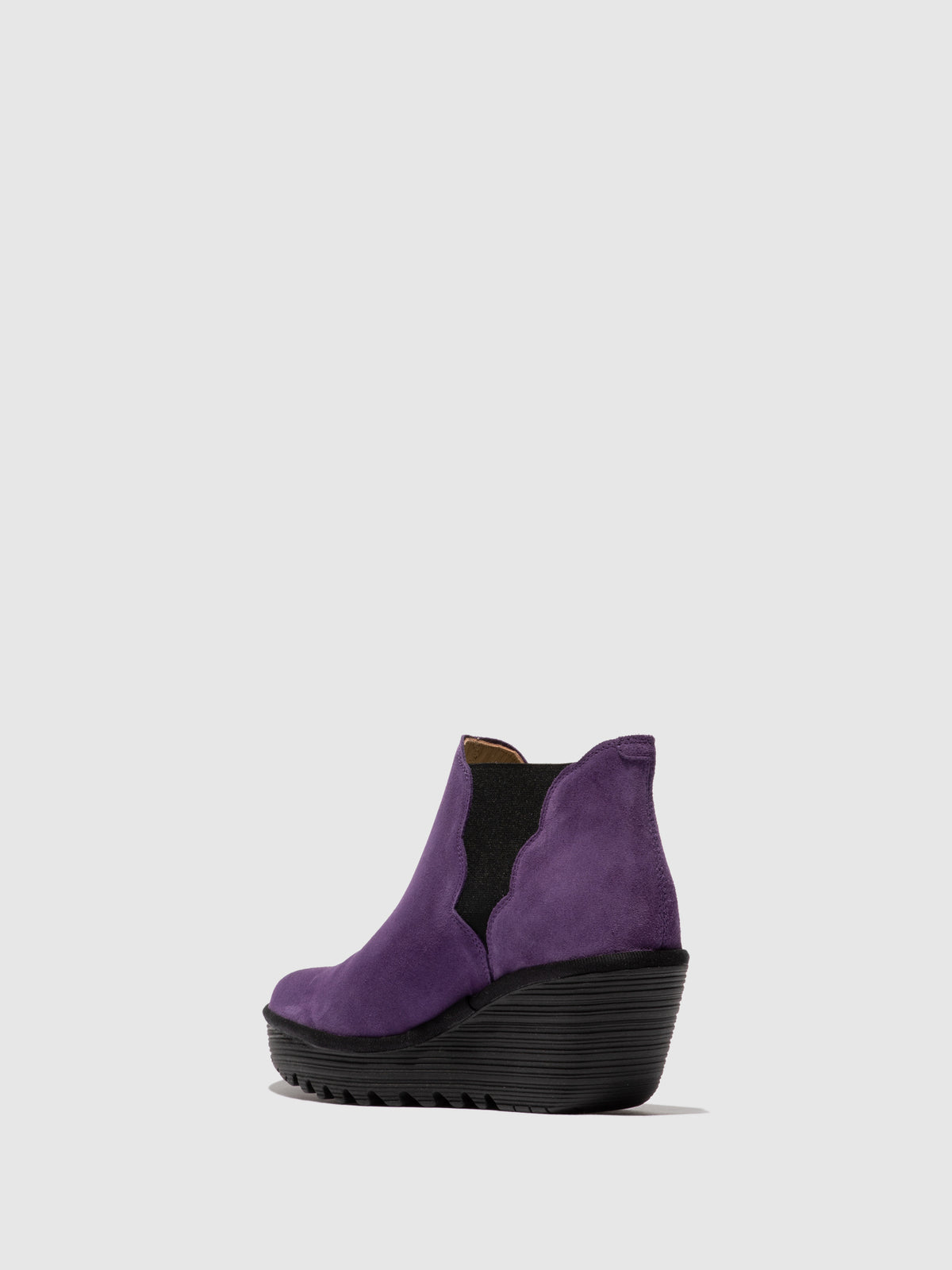 Sapatos de salto médio em camurça FLY London YURE aubergine