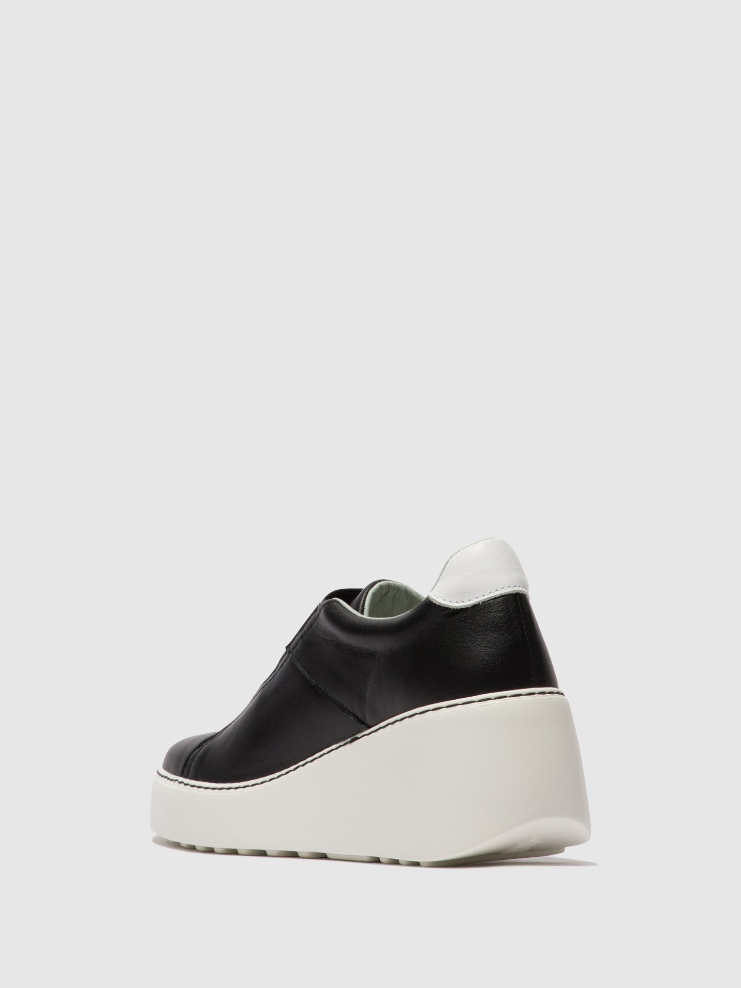 Sapatilhas em pele FLY London DITO preto