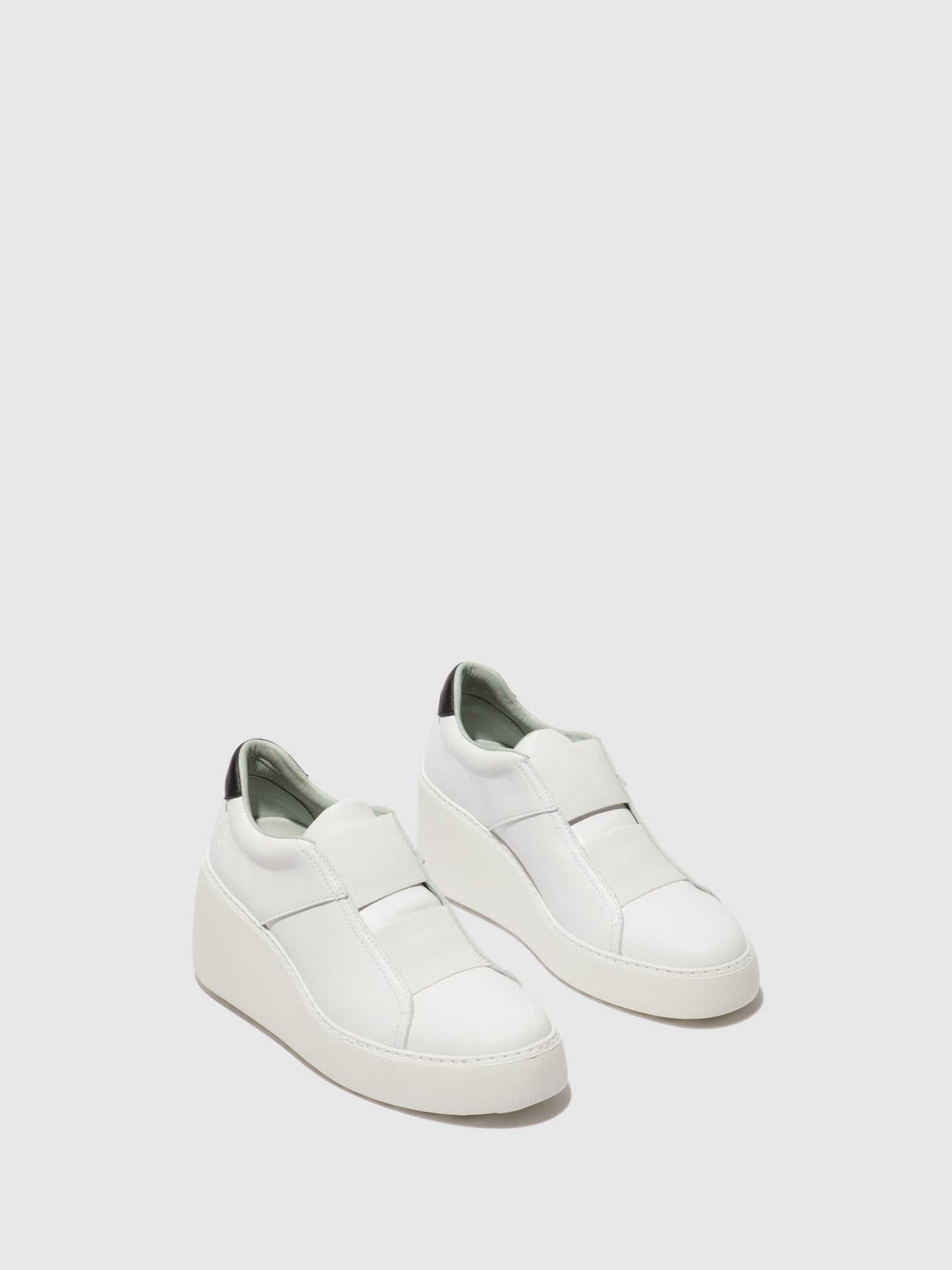 Sapatilhas em pele FLY London DITO branco