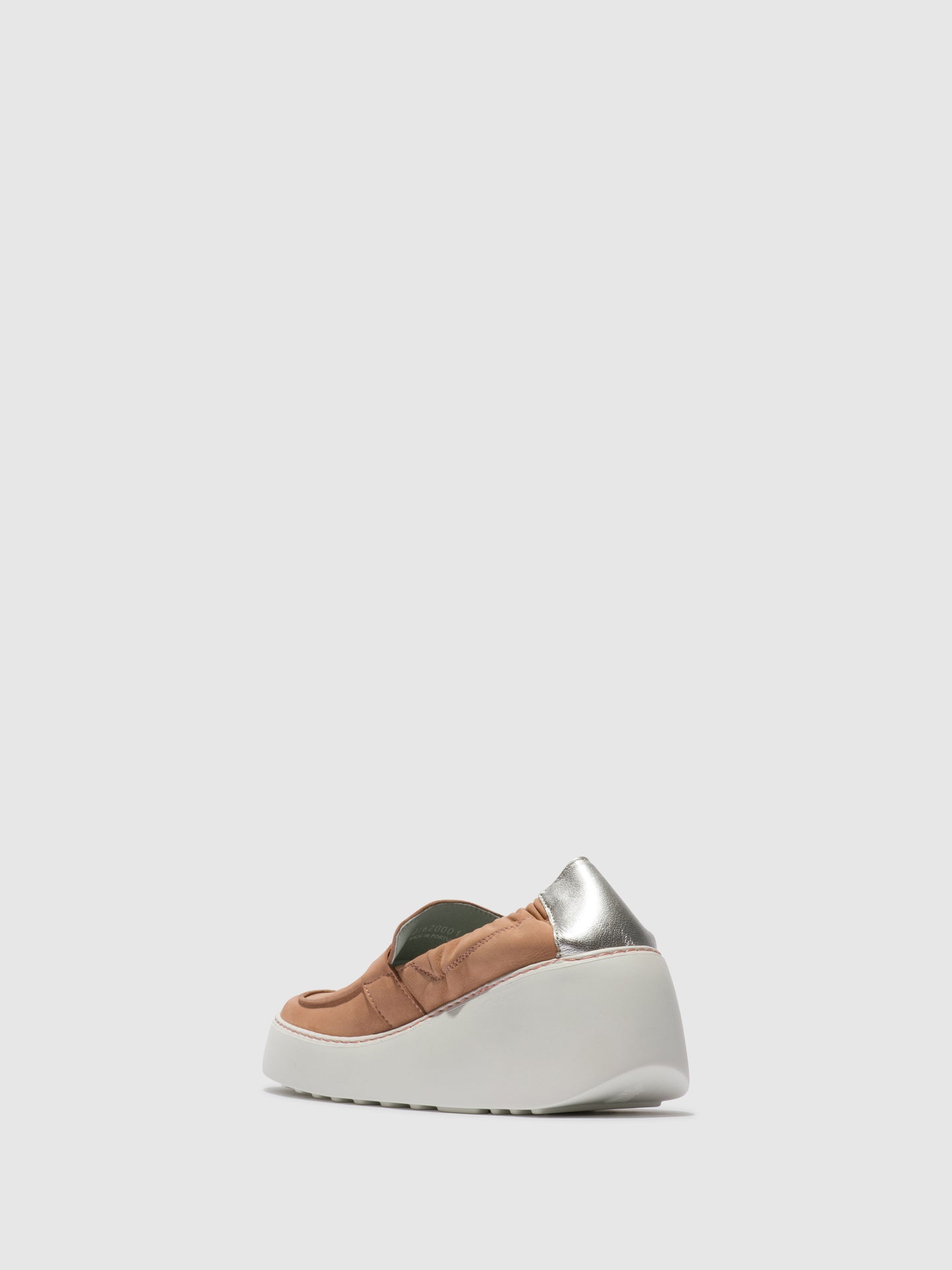 Sapatos em pele FLY London DULI rosa nude prateado