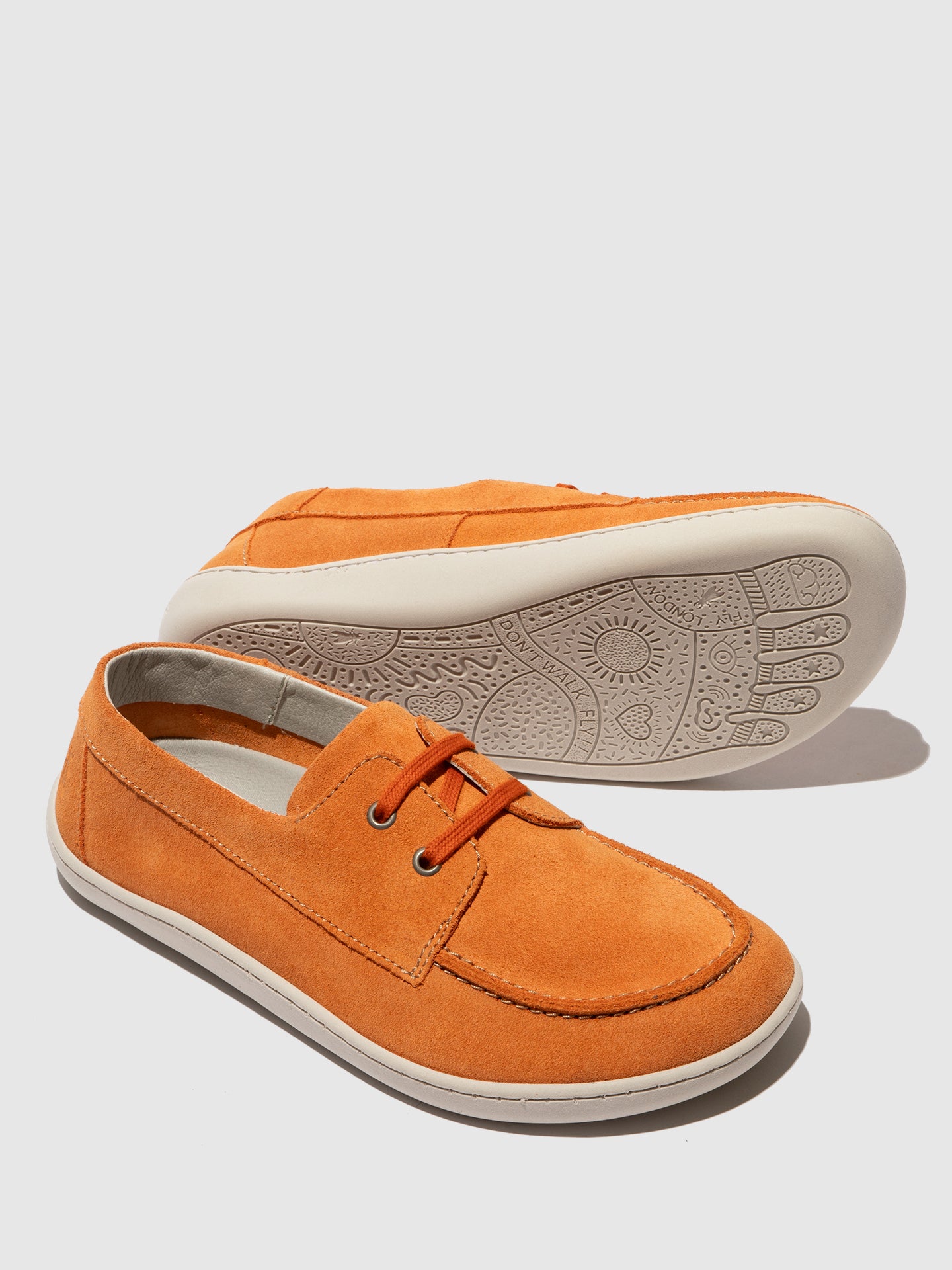 Sapatos em pele camurça FLY London NELT laranja