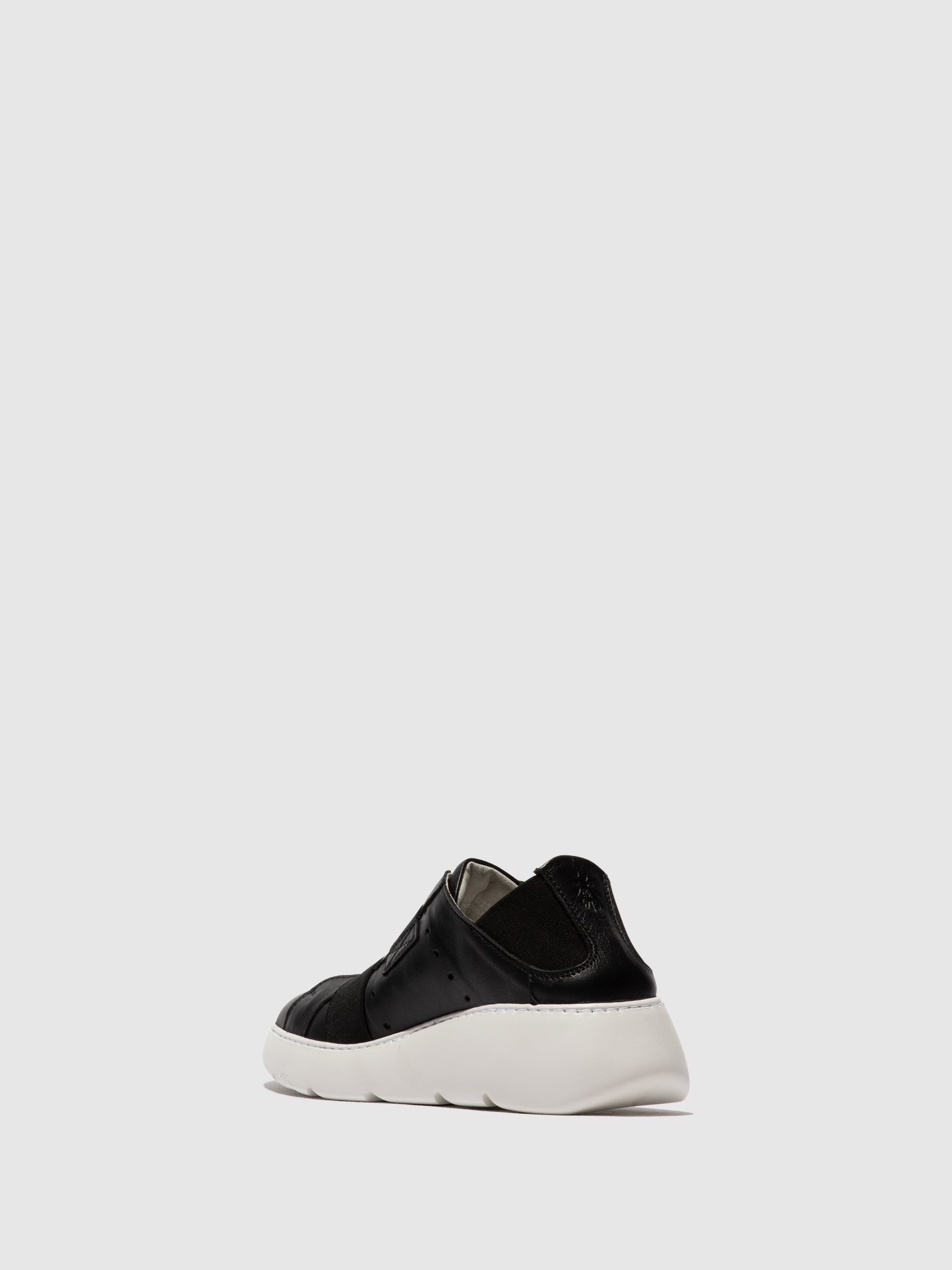 Sapatilhas em pele FLY London JULK preto
