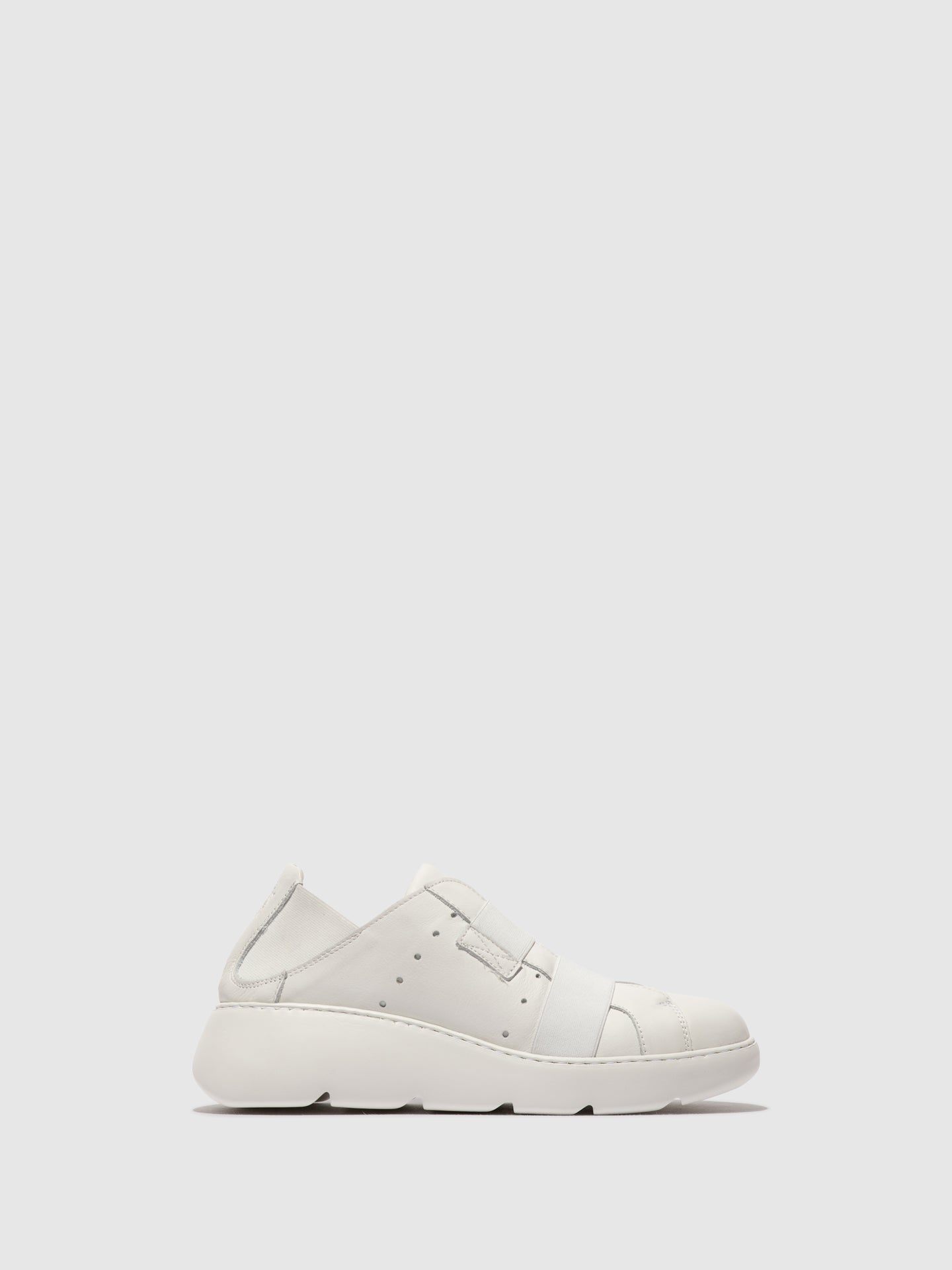 Sapatilhas em pele FLY London JULK branco