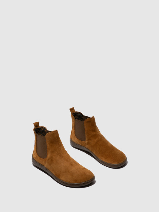 Botins em camurça FLY London COID tabaco