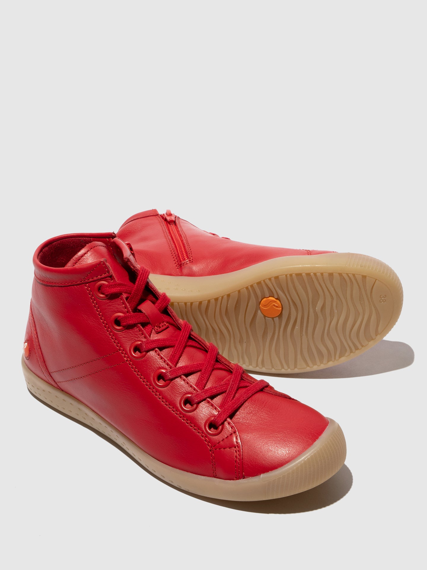 Botins em pele suave Softinos vermelho cereja